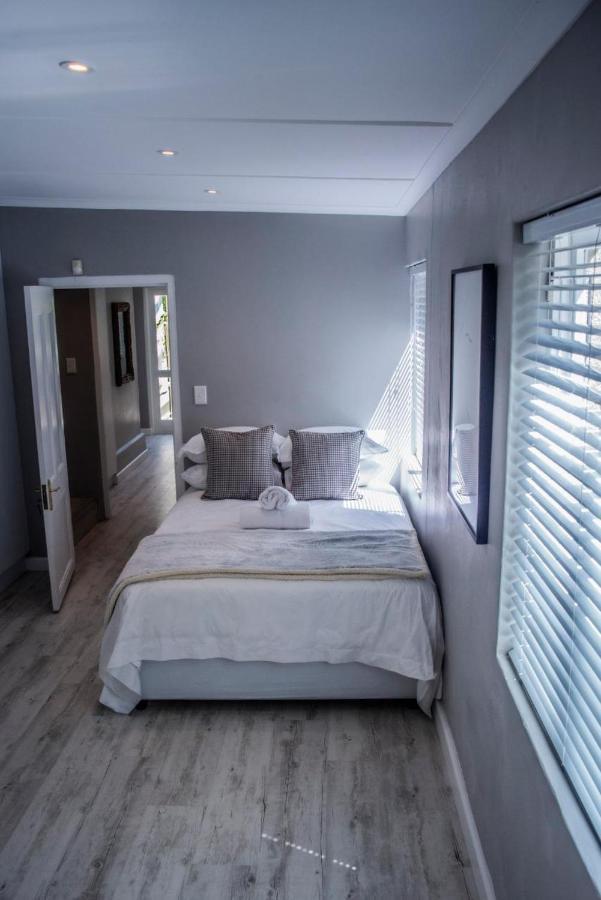 Seven On Flora- Hot Tub, Modern With Amazing Outside Area Villa Hermanus Eksteriør billede
