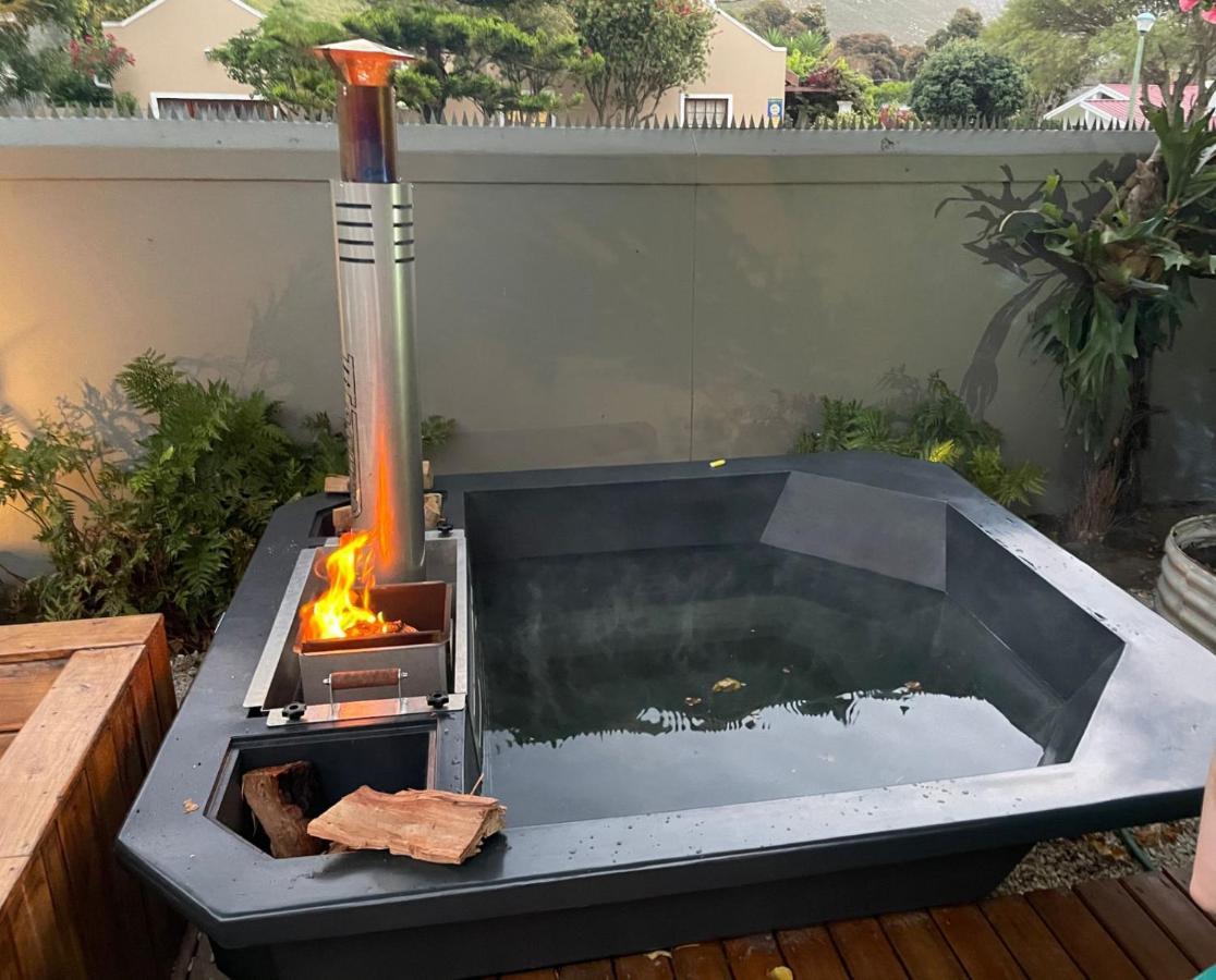 Seven On Flora- Hot Tub, Modern With Amazing Outside Area Villa Hermanus Eksteriør billede